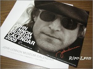 John Lennonのカレンダー!